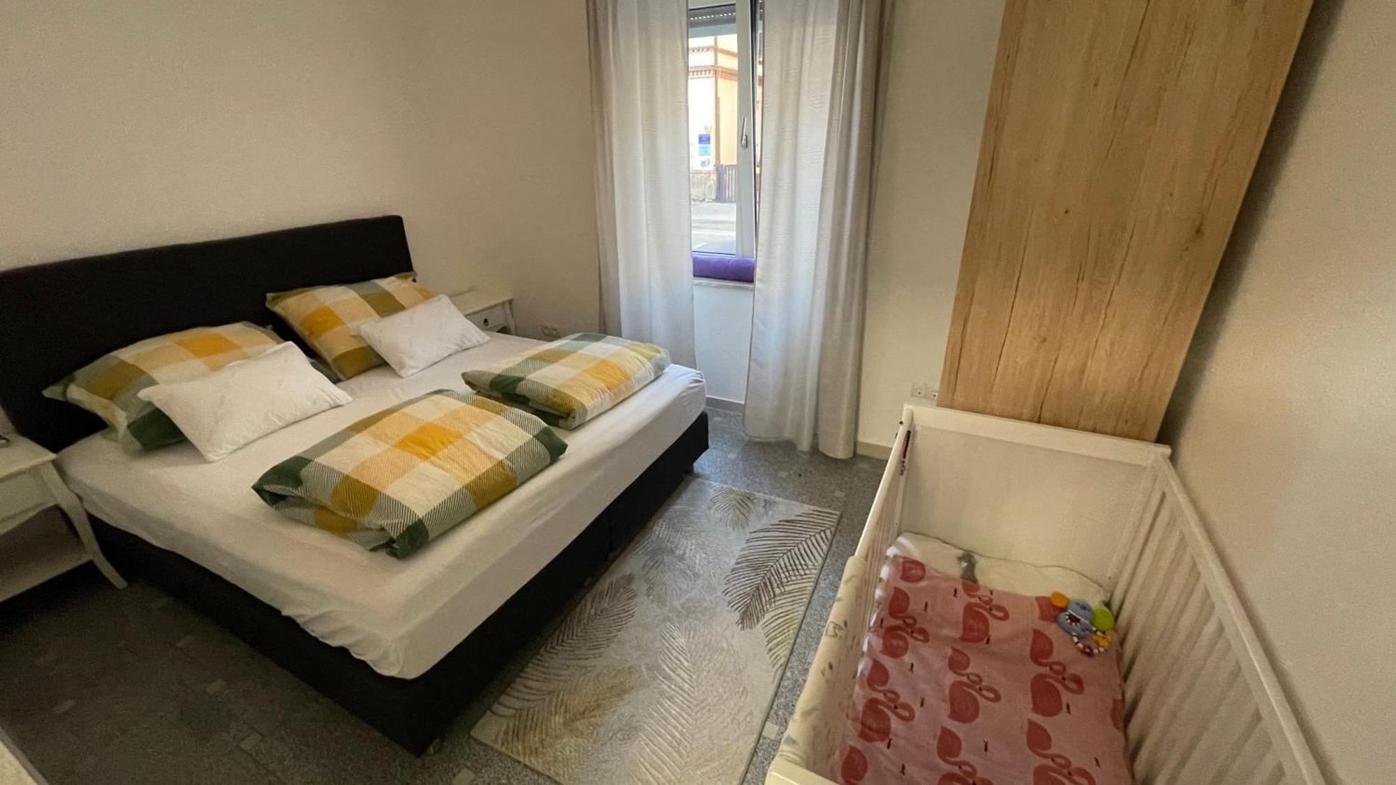 Zentrale, Moderne Wohnung In Graz Dış mekan fotoğraf